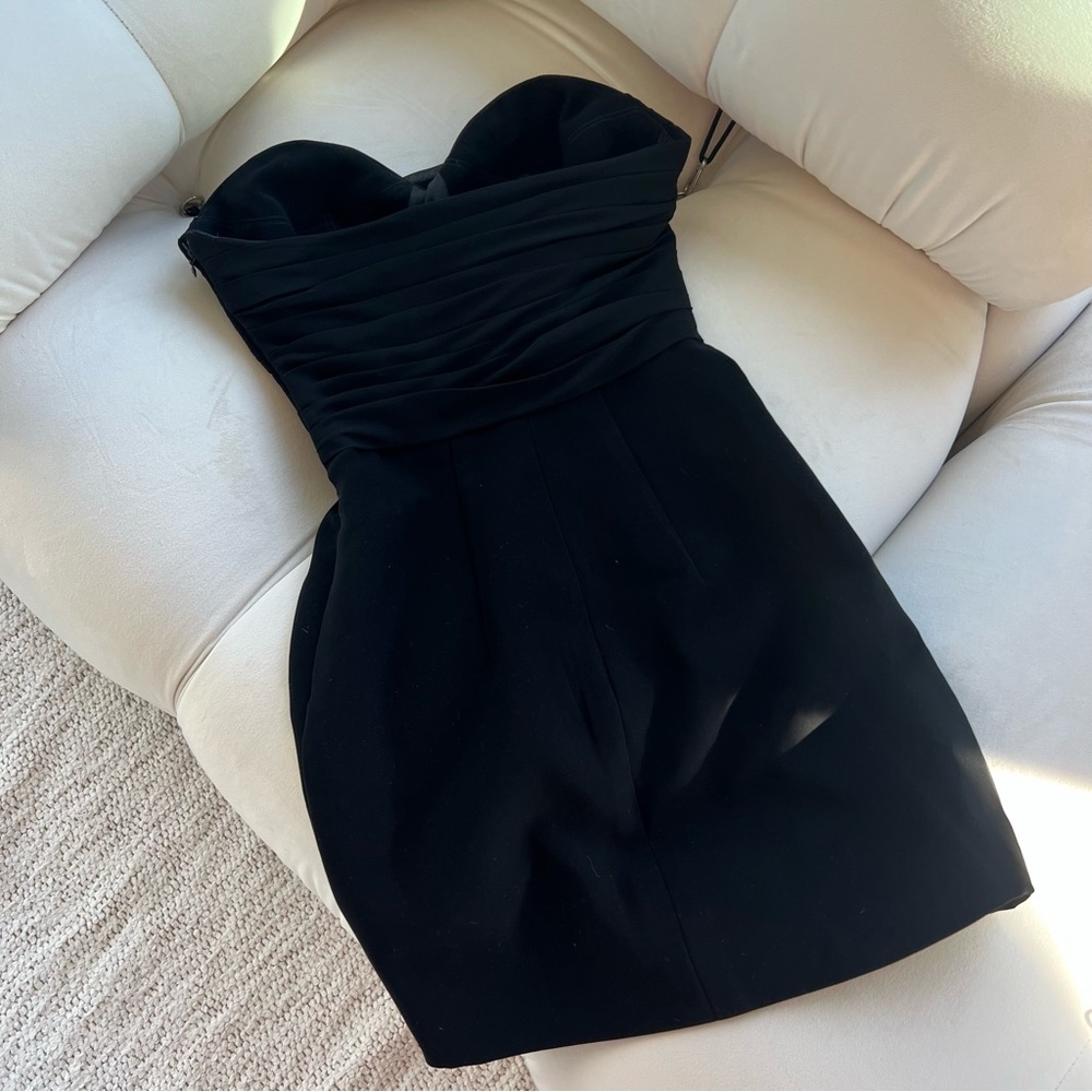 Black Dress by Farmul